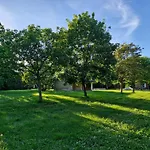 Domaine Le Clos Du Figuier Grisolles 3*