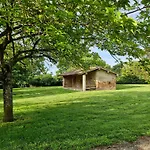 Domaine Le Clos Du Figuier Grisolles Bed & Breakfast