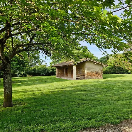 Domaine Le Clos Du Figuier Grisolles Bed & Breakfast