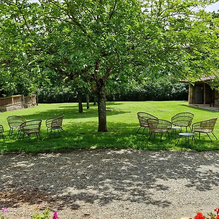 Domaine Le Clos Du Figuier Grisolles 3*