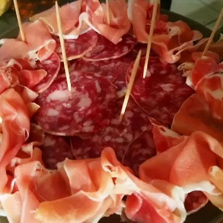 Domaine Le Clos Du Figuier Grisolles Bed & Breakfast 3*