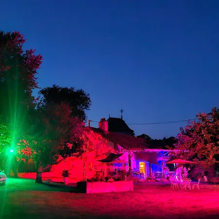 Bed & Breakfast Domaine Le Clos Du Figuier Grisolles 3*