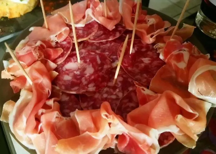 Domaine Le Clos Du Figuier Grisolles Bed and Breakfast 3*